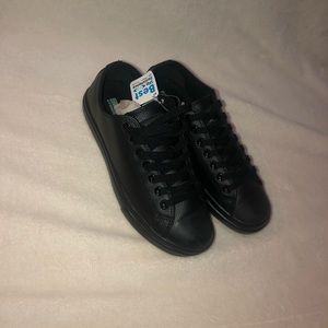 SR Max Slip Resistant Shoes Size 7.5